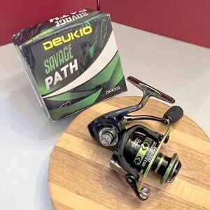 Brand New Deukio Premium Brand Fishing Reel Model DK4000!